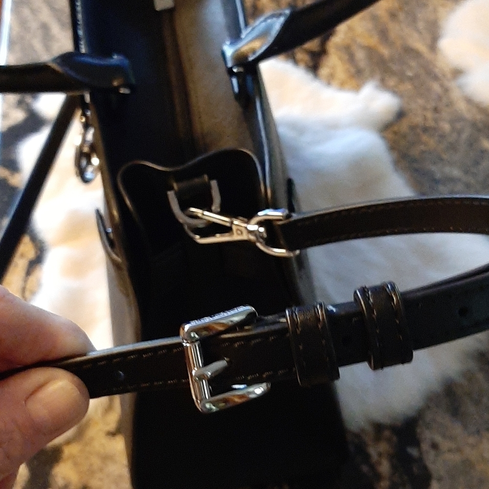 Authentic Michael Kors - Picture 2 of 10